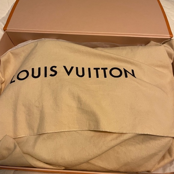 Authentic Louis Vuitton Delightful MM with Matching  BANDOULIÈRE Strap. - Picture 16 of 16